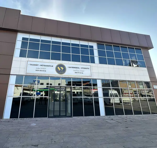 SY Grup Uşak ofisi, Sarayaltı Mahallesi Celal Bayar Caddesi